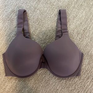 Spanx front clap bra. Size 36DD GRAY